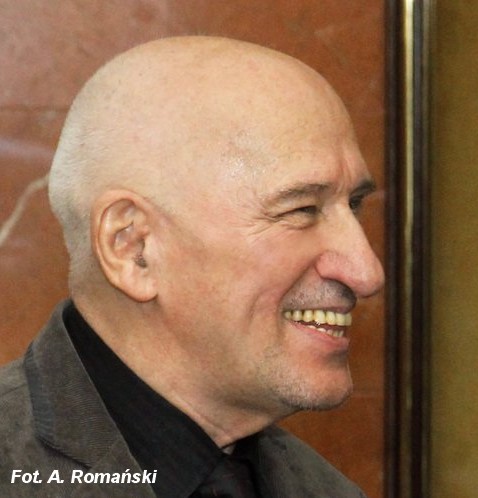 Prof. dr hab. Jan Kopcewicz Instytut Biologii Uniwersytet Mikołaja